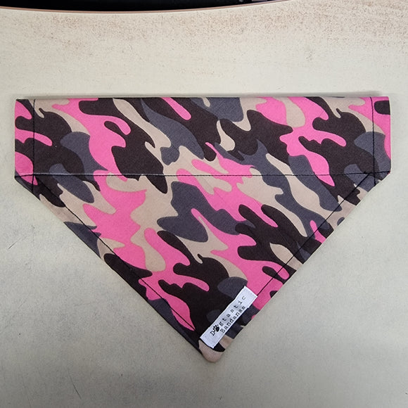 Pink Camo Small