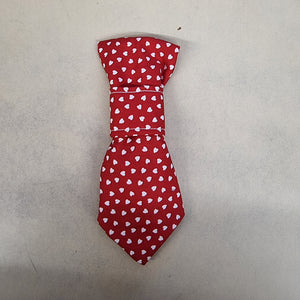 Red Heart Tie